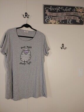 Like New Enjoynight 2X Grey Heathered Sheep Short Sleeve Nightshirt